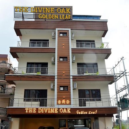 The Divine Oak Golden Leaf Hotel Katra  Exterior foto